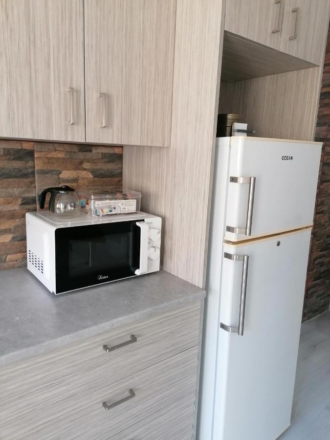 Elenas 1 Bedroom Apartment In Limassol Center Exterior foto